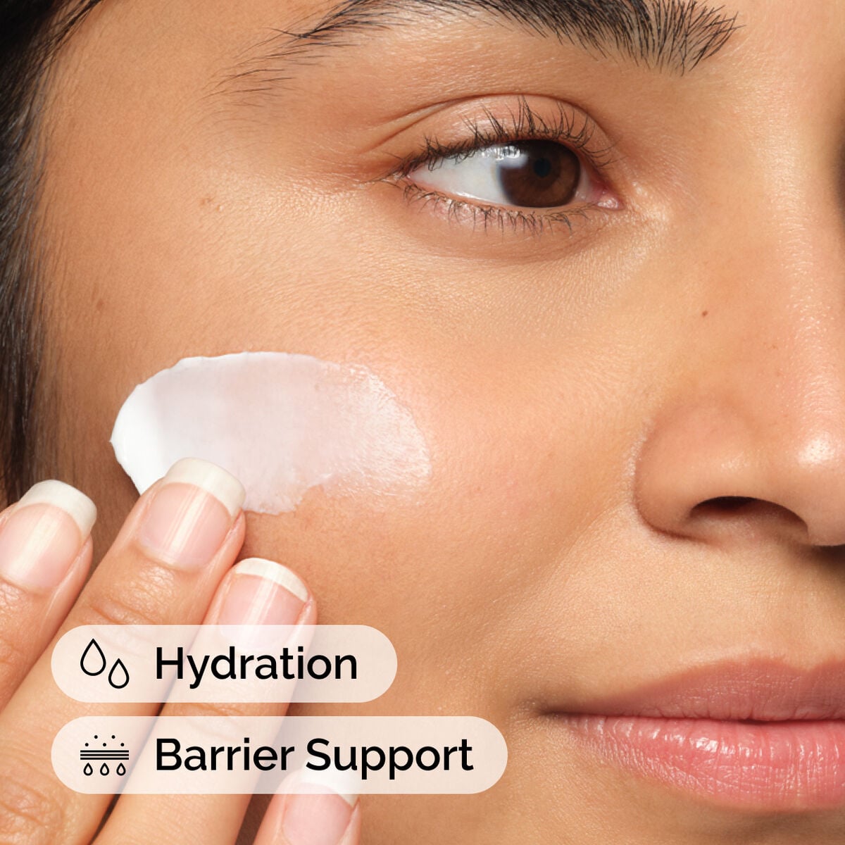 natural-moisturizing-factors-ha-d9 ord-natural-moisturizing-factors-ha-model-application-with-benefits.jpg