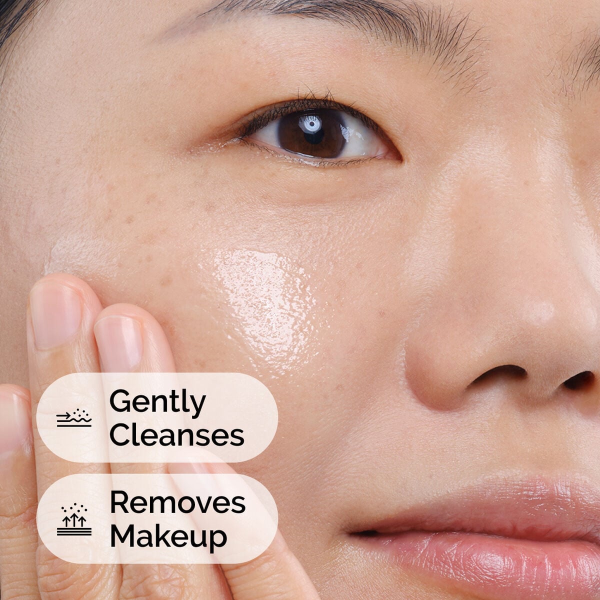 squalane-cleanser-s0 ord-squalane-cleanser-model-application-with-benefits.jpg